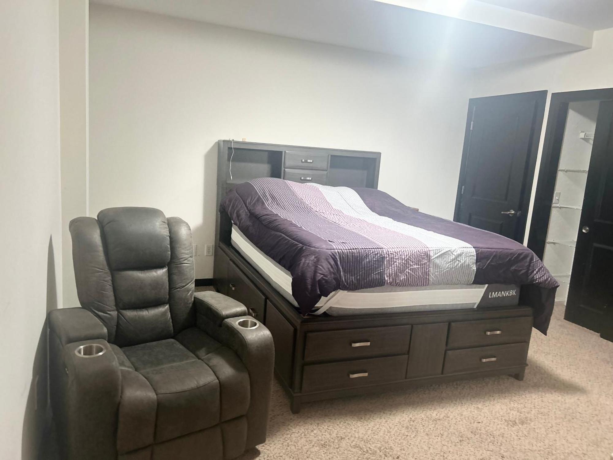 Bed And Breakfast In The Lake View Penthouse Cleveland Exterior foto